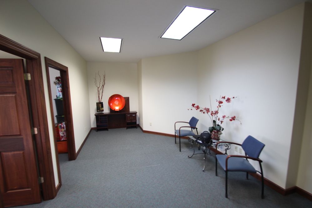 161 Northwest Ave, Tallmadge, OH 44278